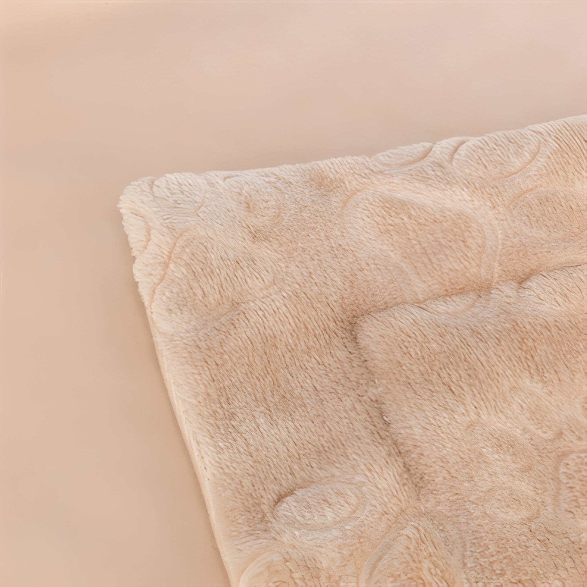 Detail van Trixie hondendeken Barry softpluche beige